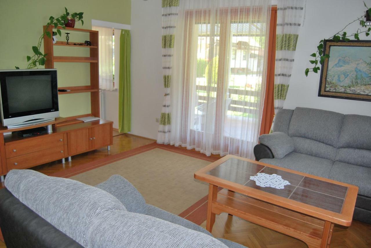 Apartment Stefelin Kamna Gorica ภายนอก รูปภาพ